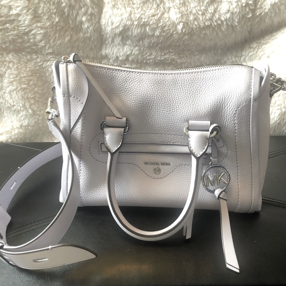 Michael Kors Lilac Leather Purse